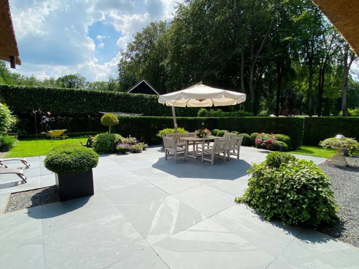 De meest gebruikte terrasmateriaalsoorten — Bowling Harderwijk